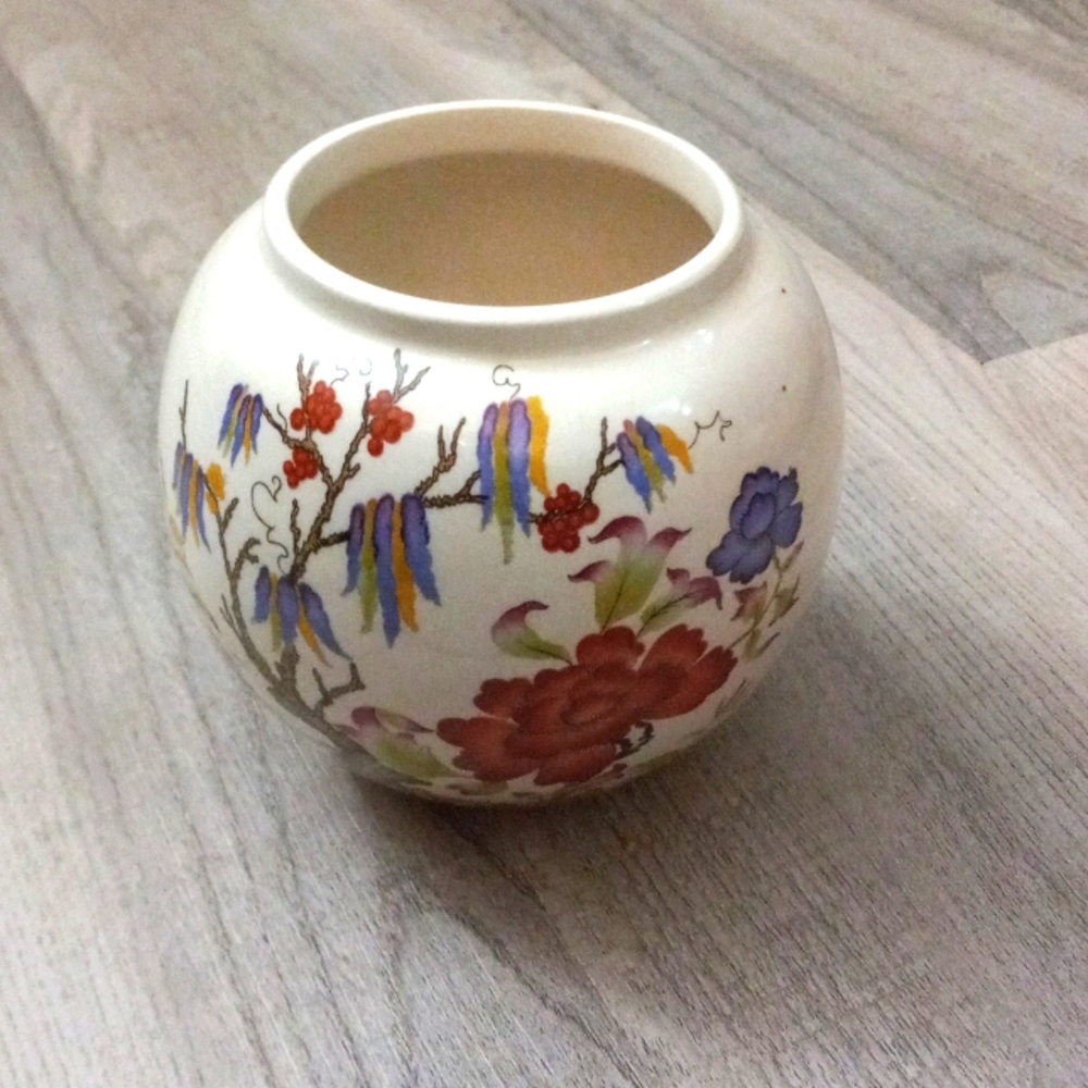 Vintage Sadler Pottery made in England